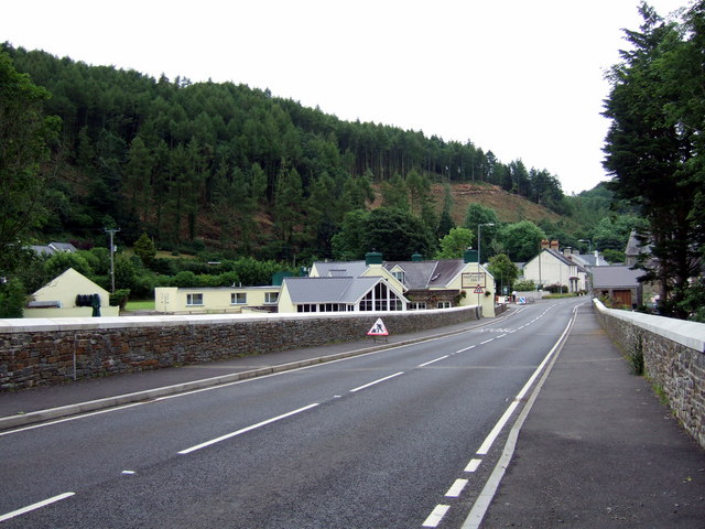 A view along the road past the Salutation Inn into Felindre Farchog