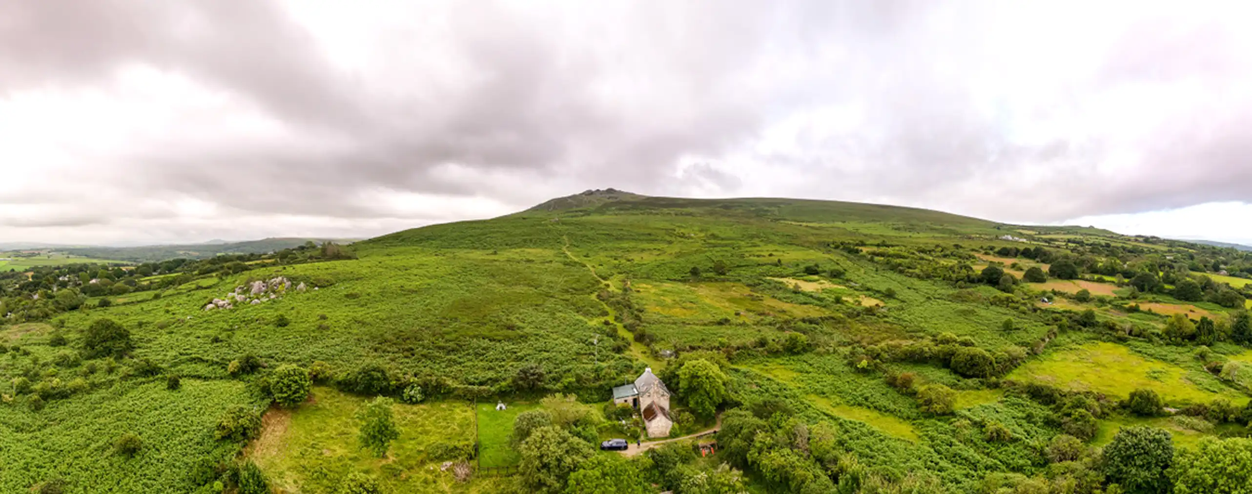 Panoramic, showing Penfiedr Newydd on Carningli Mountain